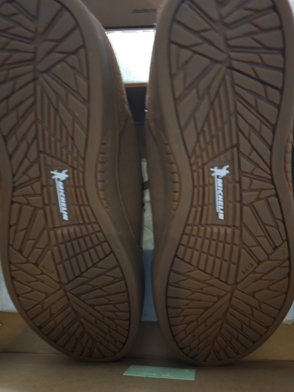 New Etnies 6.5 - Picture 2 of 4